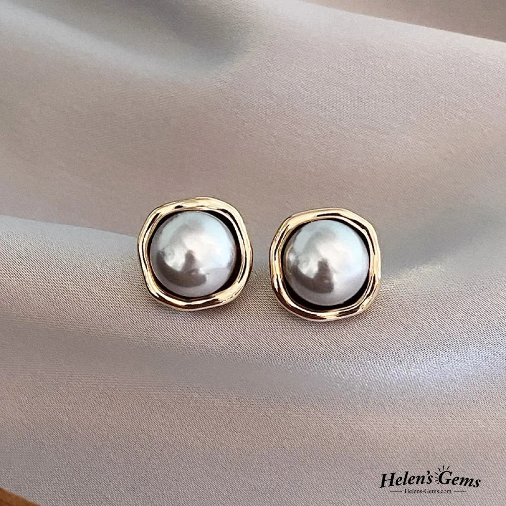 Elegant Black Pearl Earrings